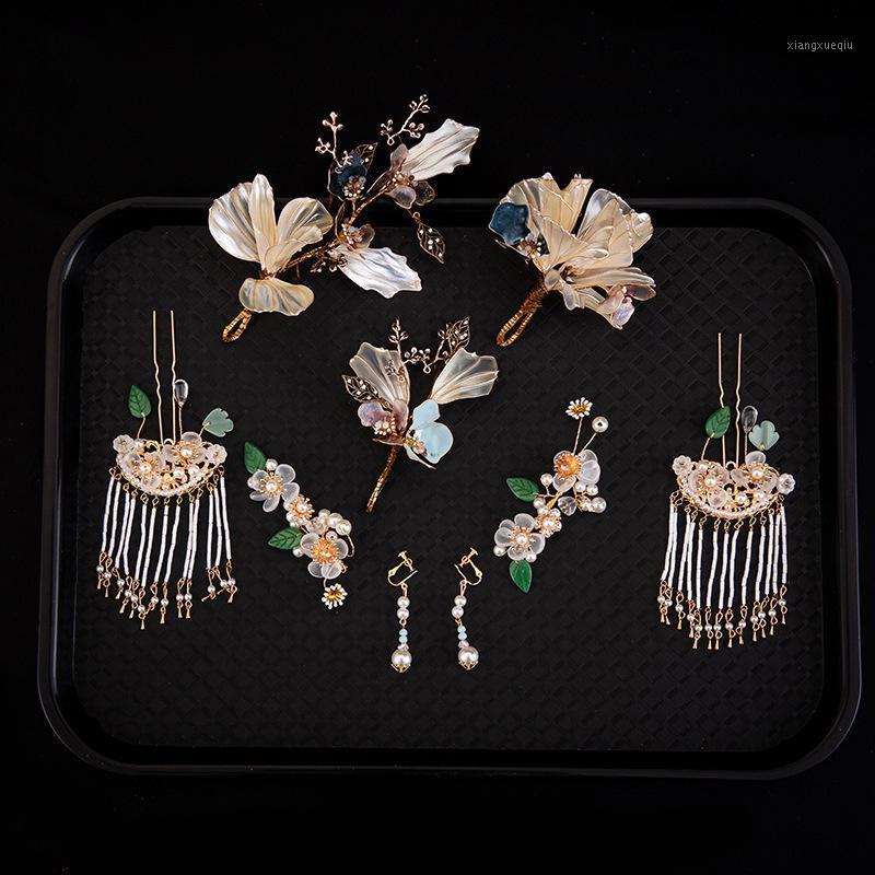 Hair Clips & Barrettes Classic Flower Ancient Chinese Tiara Costume Bridal Headdress Liquid Set Wedding Accessories, Golden;silver
Hair Clips & Barrettes Classic Flower Ancient Chinese Tiara Costume Bridal Headdress Liquid Set Wedding Accessories, Golden;silver
