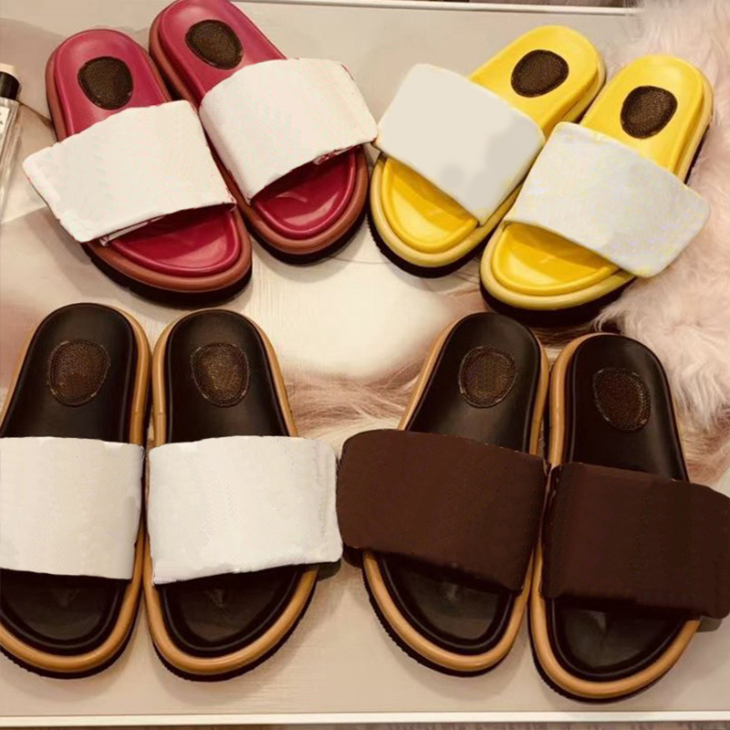 High Quality Sandals Women slipper Summer Rubber Sandal Beach Slide Fashion Scuffs Slippers Indoor Shoe Size EUR 36-41 With Box, Black
High Quality Sandals Women slipper Summer Rubber Sandal Beach Slide Fashion Scuffs Slippers Indoor Shoe Size EUR 36-41 With Box, Black