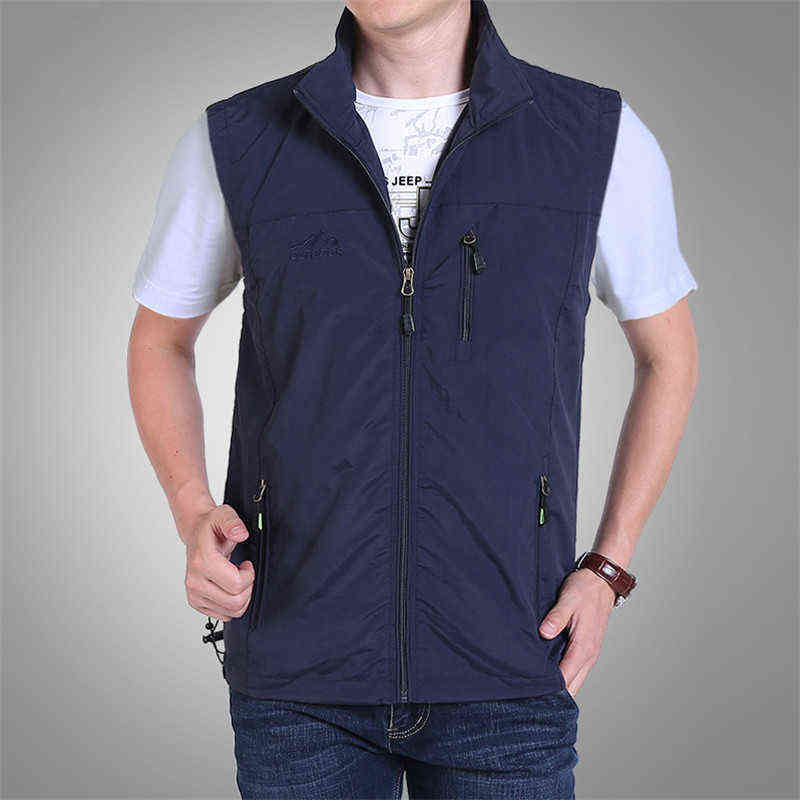 Ymwmhu Vests Man Thin Casual Wasitcoat for Men Vest with Many Pockets Summer for Men Zipper Regular Men's Waistcoat 211119