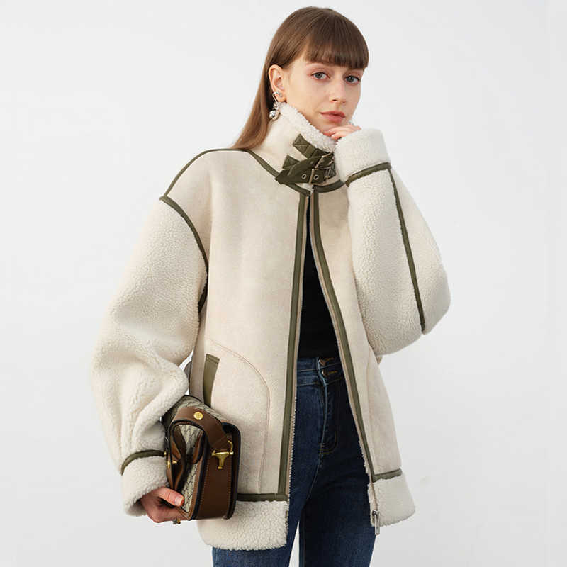 FTLZZ Winter Lambs Wool Splicing PU Leather Jacket Women Fur Collar Warm Thick Parkes Stand Collar Faux Lamb Loose Leather Coat 210908