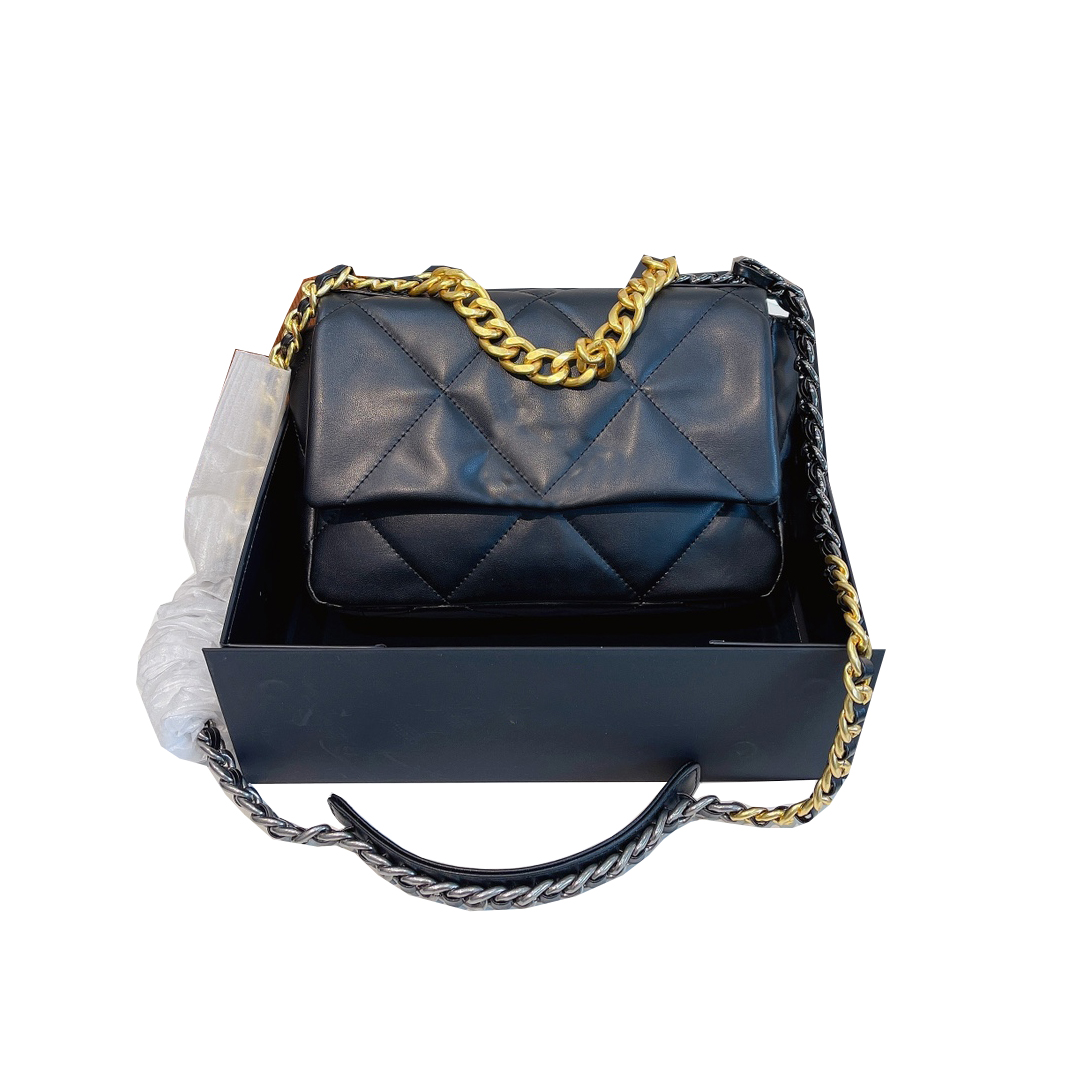2022ss Womens Real Lambskin Classic 19 Bags Single Flap Quilted Matelasse Outdoor Sacoche Street Gold Chain Totes Crossbody Shoulder Luxury Designer Handbags 25C, Box
2022ss Womens Real Lambskin Classic 19 Bags Single Flap Quilted Matelasse Outdoor Sacoche Street Gold Chain Totes Crossbody Shoulder Luxury Designer Handbags 25C, Box