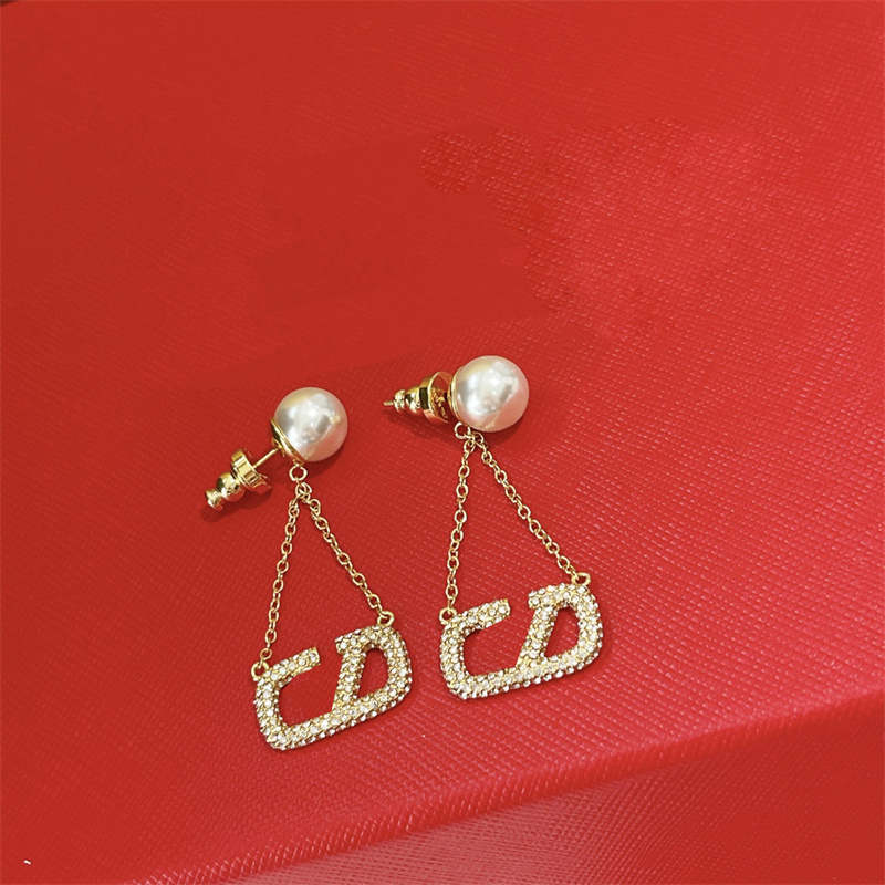Women Earings Designer Diamond Jewelry Fashion Accessories F Letter Womens Designers Earrings Studs Earrings Boucles With Box 21081610ZYC, Golden
Women Earings Designer Diamond Jewelry Fashion Accessories F Letter Womens Designers Earrings Studs Earrings Boucles With Box 21081610ZYC, Golden