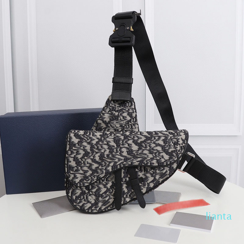 2022 mens messenger bags with box shoulder saddle bag purse designer handbag messenger high quality leather backpack unisex, Size: 28cm
2022 mens messenger bags with box shoulder saddle bag purse designer handbag messenger high quality leather backpack unisex, Size: 28cm