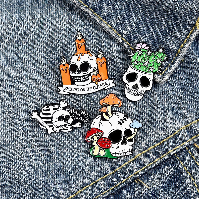 

Halloween Mushroom Cactus Skull Clothes Brooches Sweater Cowboy Alloy Enamel Lapel Pin Clothing Corsage Badge European Ornaments Accessories