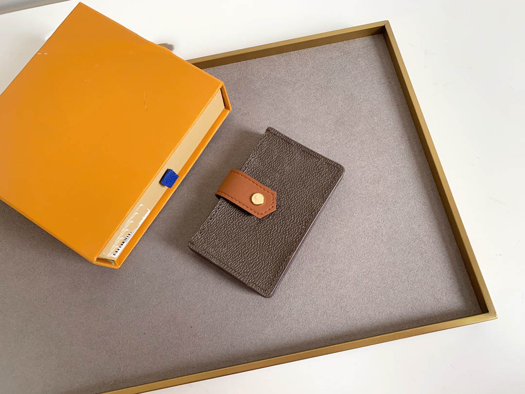 23ss High Quality Women purse with box Top Starlight designer Fashion All-match ladies single zipper Classic purses leather wallets designing
23ss High Quality Women purse with box Top Starlight designer Fashion All-match ladies single zipper Classic purses leather wallets designing
