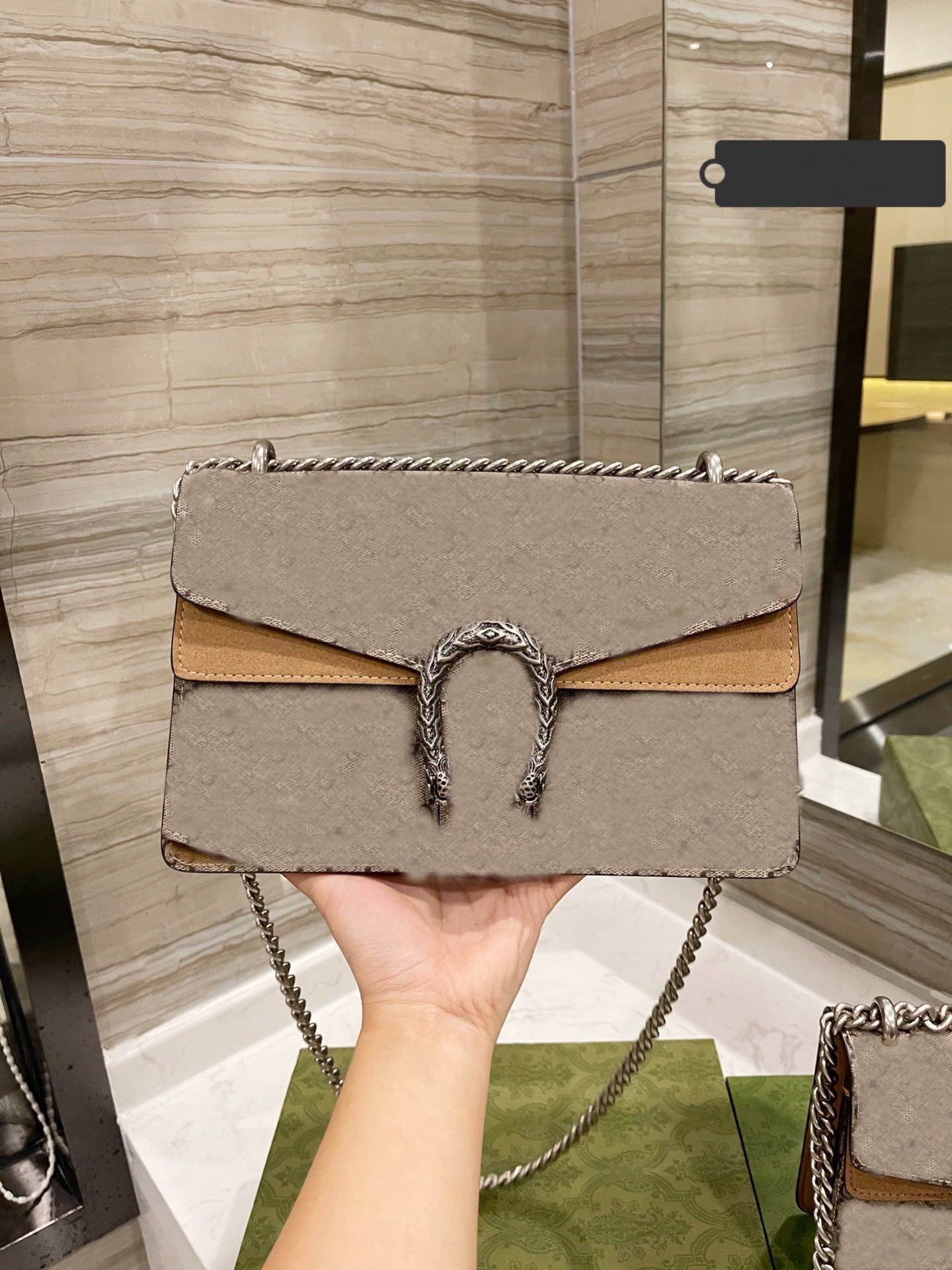 Designer handbags Fashion Women Shoulder Bags High quality Genuine leather Dionysian bag Chains handbag 3 Size 28-20-18cm, Red
Designer handbags Fashion Women Shoulder Bags High quality Genuine leather Dionysian bag Chains handbag 3 Size 28-20-18cm, Red