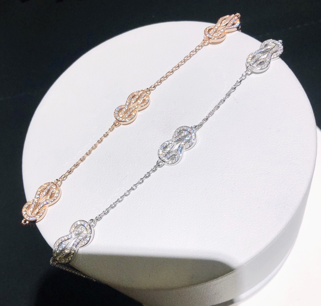 U/8 link Chain Bracelet 100% 925 Sterling Silver Horseshoe Magnet Jewelry For Fashion Women Gift France Brand
U/8 link Chain Bracelet 100% 925 Sterling Silver Horseshoe Magnet Jewelry For Fashion Women Gift France Brand