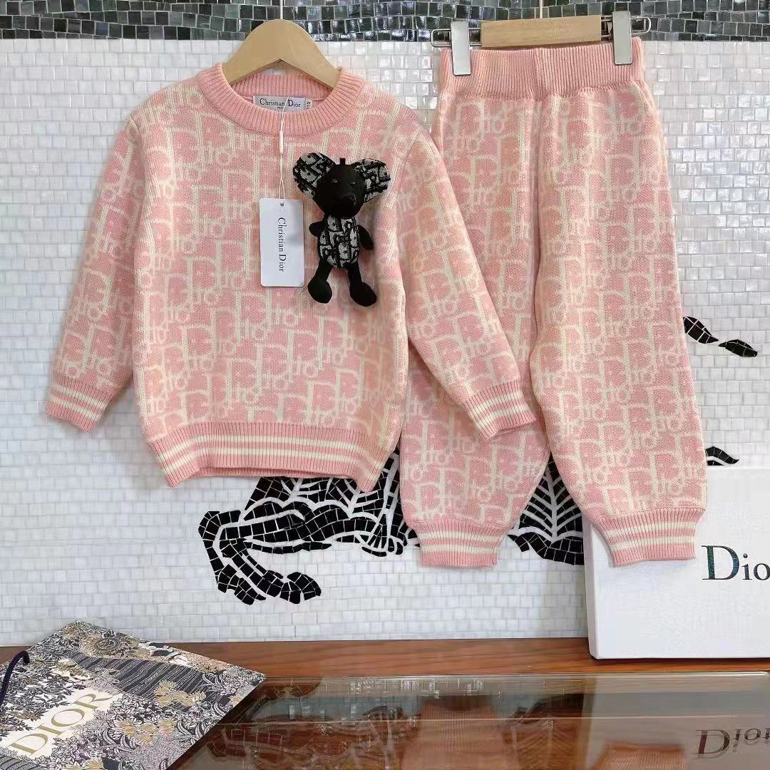 kid boy clothe set winter warm clothing sets PINK girl sport suits 110-160 cm designer kids clothes wholesale 2pieces, White
kid boy clothe set winter warm clothing sets PINK girl sport suits 110-160 cm designer kids clothes wholesale 2pieces, White