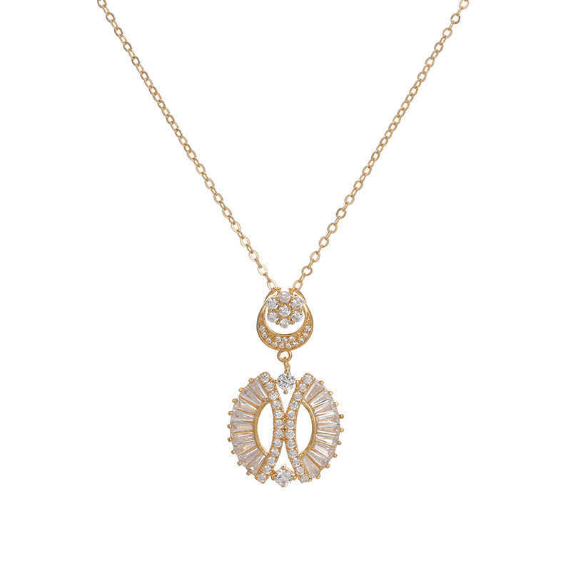 2021 new fashion temperament full diamond small fragrance inlaid princess cubic zircon necklace pendant chain, Silver
2021 new fashion temperament full diamond small fragrance inlaid princess cubic zircon necklace pendant chain, Silver