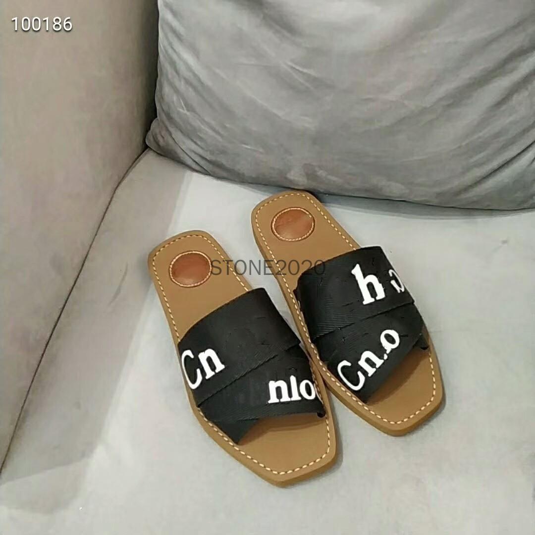 2021 Fflat Slipper High quality Women shoes Deisgner Slides Lady Lettering Fabric Outdoor Leather Sole Slide Sandal Shunxin2014888, With box
2021 Fflat Slipper High quality Women shoes Deisgner Slides Lady Lettering Fabric Outdoor Leather Sole Slide Sandal Shunxin2014888, With box