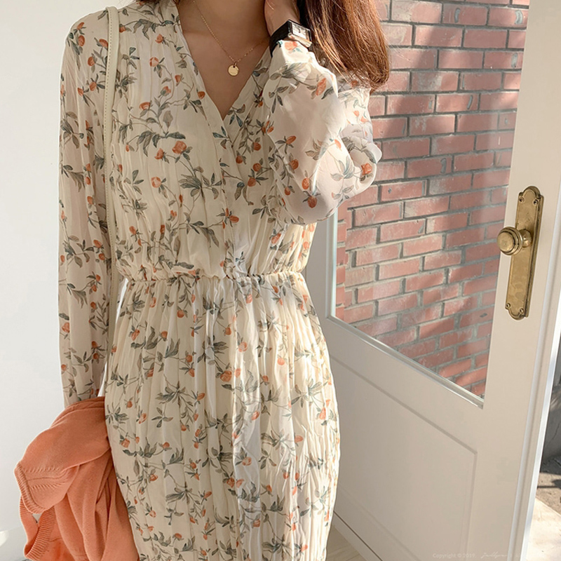 2021bgteever elegant ruched floral print women autumn dress v-neck full sleeve female long dresses 2021 spring chiffon vestidos, Black;gray
2021bgteever elegant ruched floral print women autumn dress v-neck full sleeve female long dresses 2021 spring chiffon vestidos, Black;gray