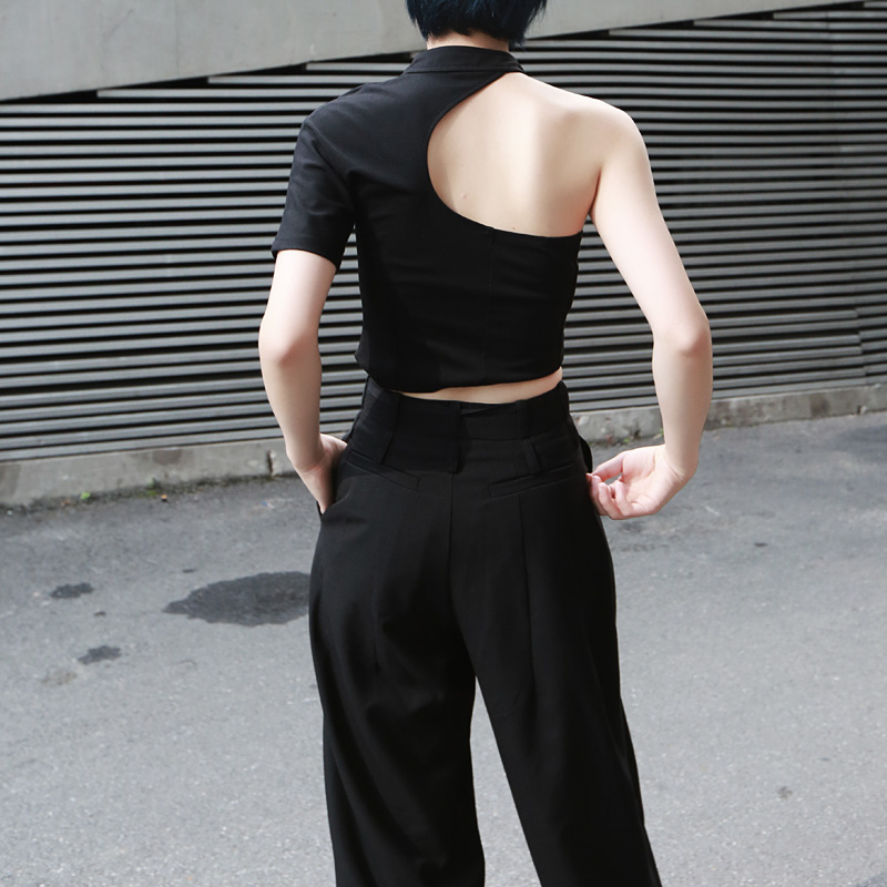 EAM Spring Summer Round Neck Short Sleeve Backless Irregular Brief Personality Tshirt Women Fashion JX391 210406