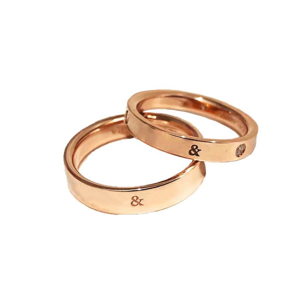 luxurys designers couple ring with clear lettering fine workmanship full personality engagement jewelry box gold and silver gifts good nice
luxurys designers couple ring with clear lettering fine workmanship full personality engagement jewelry box gold and silver gifts good nice