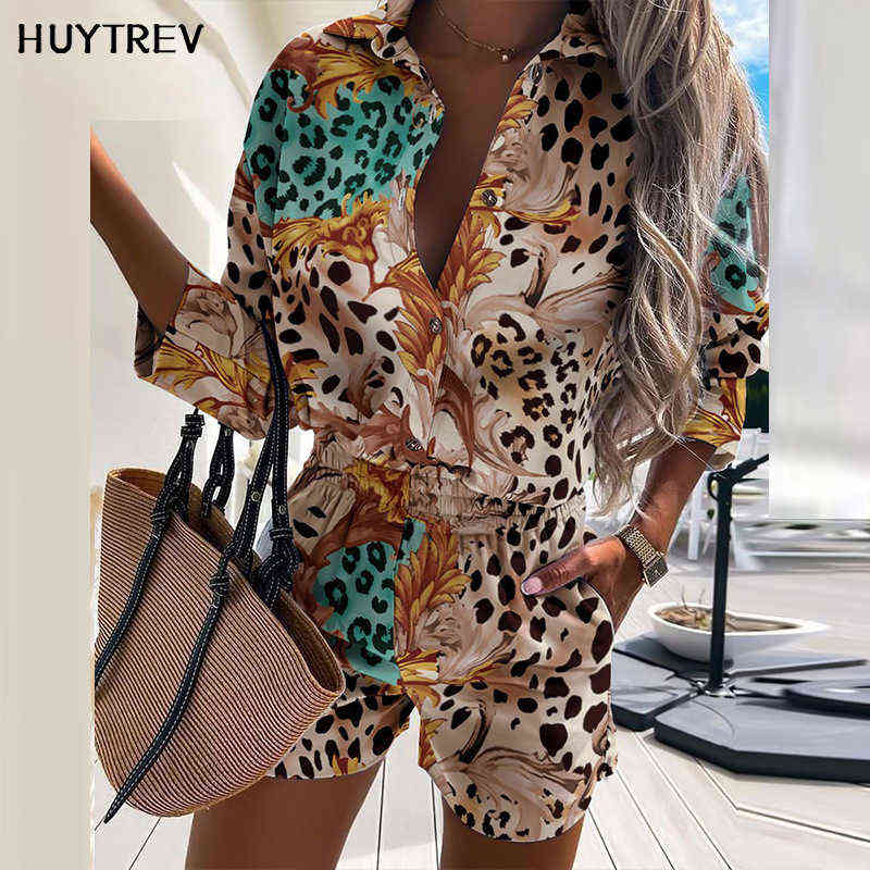 Shorts Sets For Women 2022 Summer Fashion Print Boho Button Long Sleeve Shirt Top Casual Shorts Pocket 2 Piece Woman Set Outfit G220311, Deep blue
Shorts Sets For Women 2022 Summer Fashion Print Boho Button Long Sleeve Shirt Top Casual Shorts Pocket 2 Piece Woman Set Outfit G220311, Deep blue
