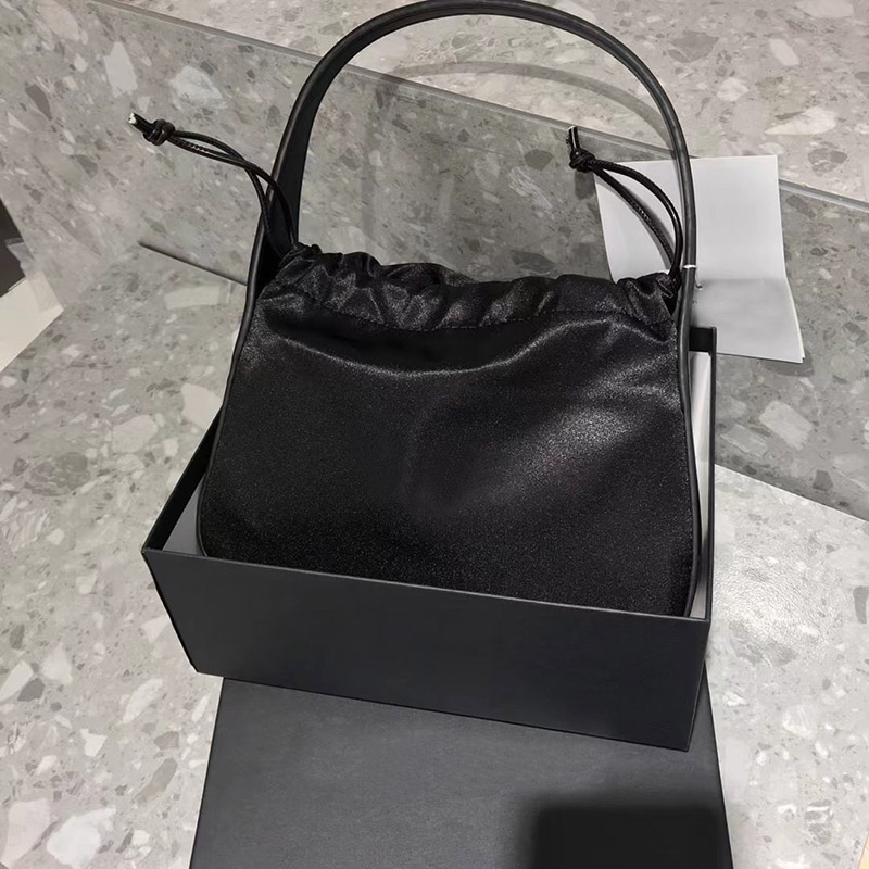 Designer Bag Women handbag high quality hobo bags Luxurys Designers Shoulder Bags Crossbody handbags, Black
Designer Bag Women handbag high quality hobo bags Luxurys Designers Shoulder Bags Crossbody handbags, Black