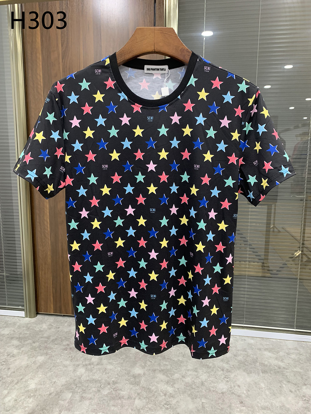 DSQ PHANTOM TURTLE 2022SS New Mens Designer T shirt Italian fashion Tshirts Summer DSQ T-shirt Male High Quality 100% Cotton Tops 619187, Black
DSQ PHANTOM TURTLE 2022SS New Mens Designer T shirt Italian fashion Tshirts Summer DSQ T-shirt Male High Quality 100% Cotton Tops 619187, Black