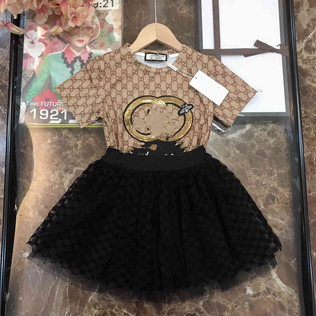 2021ss baby girl dress high quality lace dresses summer designers clothes kids cotton enfant designer t shirts two piece black short, White
2021ss baby girl dress high quality lace dresses summer designers clothes kids cotton enfant designer t shirts two piece black short, White