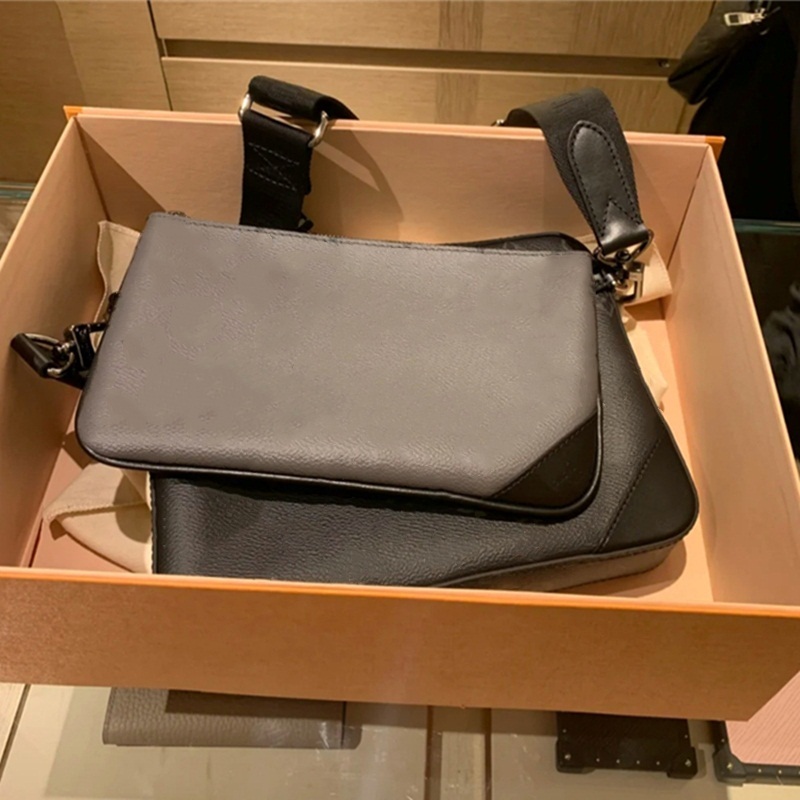 Crossbody Top Famous TRIO Flower Bags Print Old Black Designer Messenger Bag Fashion Handbags Shoulder Luxury Leather Brand Men's Brief Hvwq, Red;black
Crossbody Top Famous TRIO Flower Bags Print Old Black Designer Messenger Bag Fashion Handbags Shoulder Luxury Leather Brand Men's Brief Hvwq, Red;black