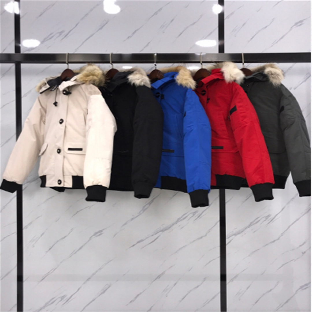 Winter Parka Outerwear Men Women Wolf fur Hooded 2021 Canada Jacket top quality Coat Hiver Doudoune 90% white goose down coats GO02, As pic
Winter Parka Outerwear Men Women Wolf fur Hooded 2021 Canada Jacket top quality Coat Hiver Doudoune 90% white goose down coats GO02, As pic