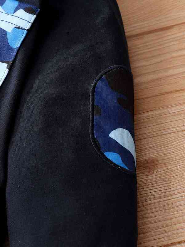 Baby Camo Print Patched Pocket Hoodie & Sweatpants SHE