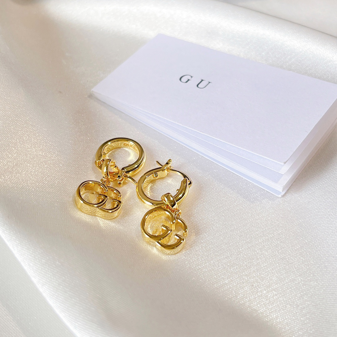 Yellow gold small double G earrings Imported material electroplating thick Summer essential items All-match temperament girl от DHgate WW