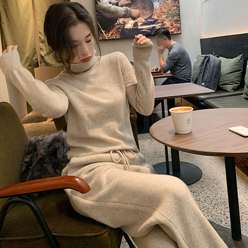Fall Winter Gentle Wind Solid Sweatersuits Women Turtleneck Two-piece Elastic waist Harem pants INS Fashion Casual Sweater Set 210525, Gray
Fall Winter Gentle Wind Solid Sweatersuits Women Turtleneck Two-piece Elastic waist Harem pants INS Fashion Casual Sweater Set 210525, Gray
