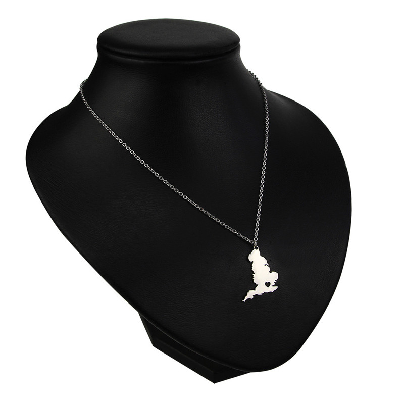 European and American ornaments British stainless steel map pendant necklace gift for friends
European and American ornaments British stainless steel map pendant necklace gift for friends
