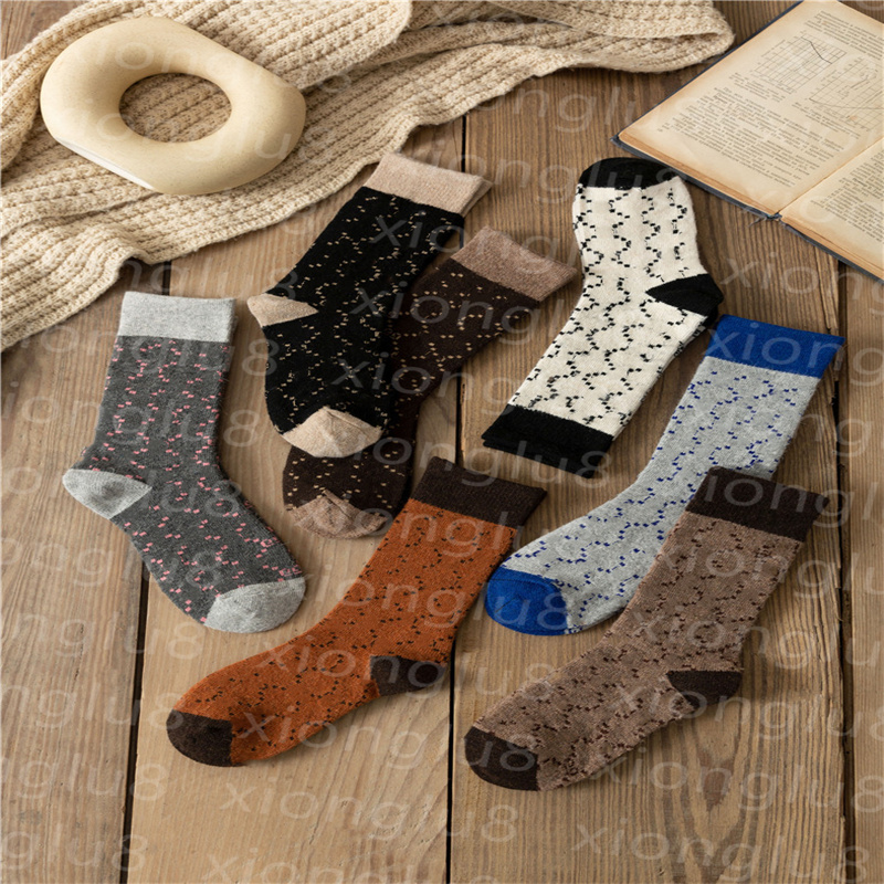 Designers Mens Hosiery Womens Socks Sports Winter Mesh Letter Printed Tiger Head Sock Embroidery Cotton Casual, Black
Designers Mens Hosiery Womens Socks Sports Winter Mesh Letter Printed Tiger Head Sock Embroidery Cotton Casual, Black