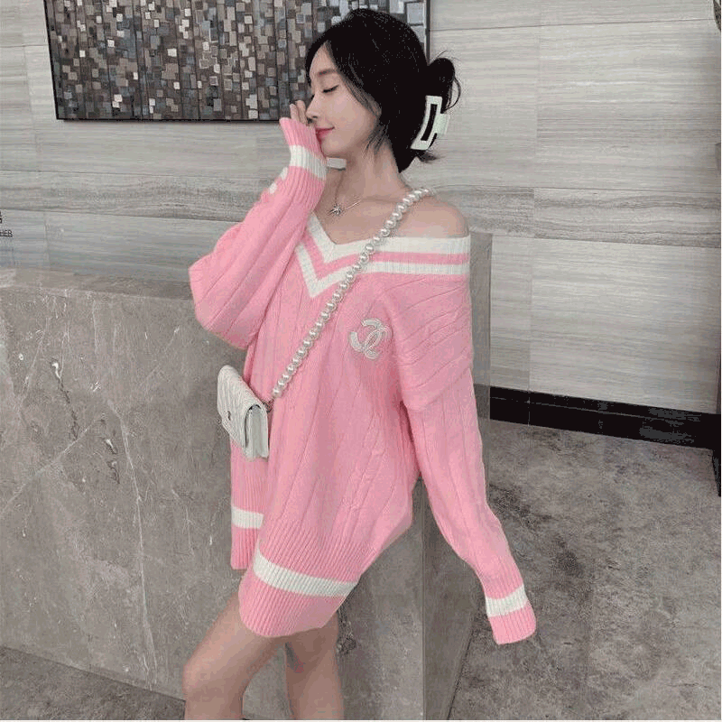 2021 autumn/winter fashion Women's Sweaters, party essential style CHNALE Women Clothing, Christmas gift gentleman hoodie knit sweater V-neck cashmere, 99
2021 autumn/winter fashion Women's Sweaters, party essential style CHNALE Women Clothing, Christmas gift gentleman hoodie knit sweater V-neck cashmere, 99