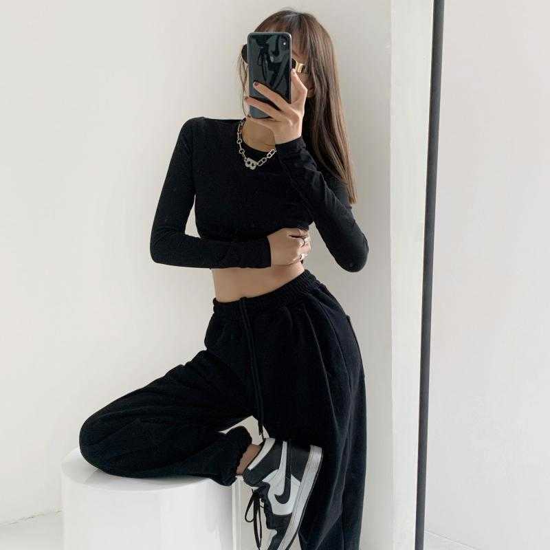 Yedinas Korean Style Slim T-shirt Women Solid Long Sleeve Crop Top Harajuku Japanese White T Shirts Cotton Basic Tee Streetwear 210527