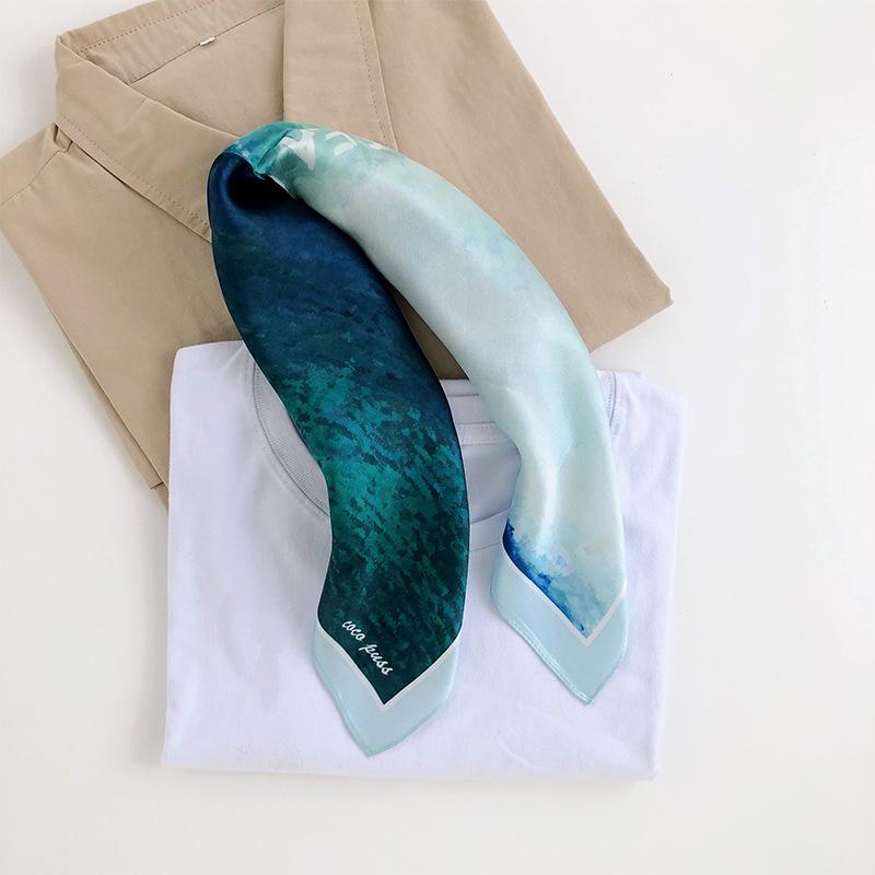 Scarves 2022 Brand 100% Pure Silk Scarf Women Hair Fashion Foulard Square Small Headband Hijab Print Poncho Bandana 53cm, Blue;gray
Scarves 2022 Brand 100% Pure Silk Scarf Women Hair Fashion Foulard Square Small Headband Hijab Print Poncho Bandana 53cm, Blue;gray