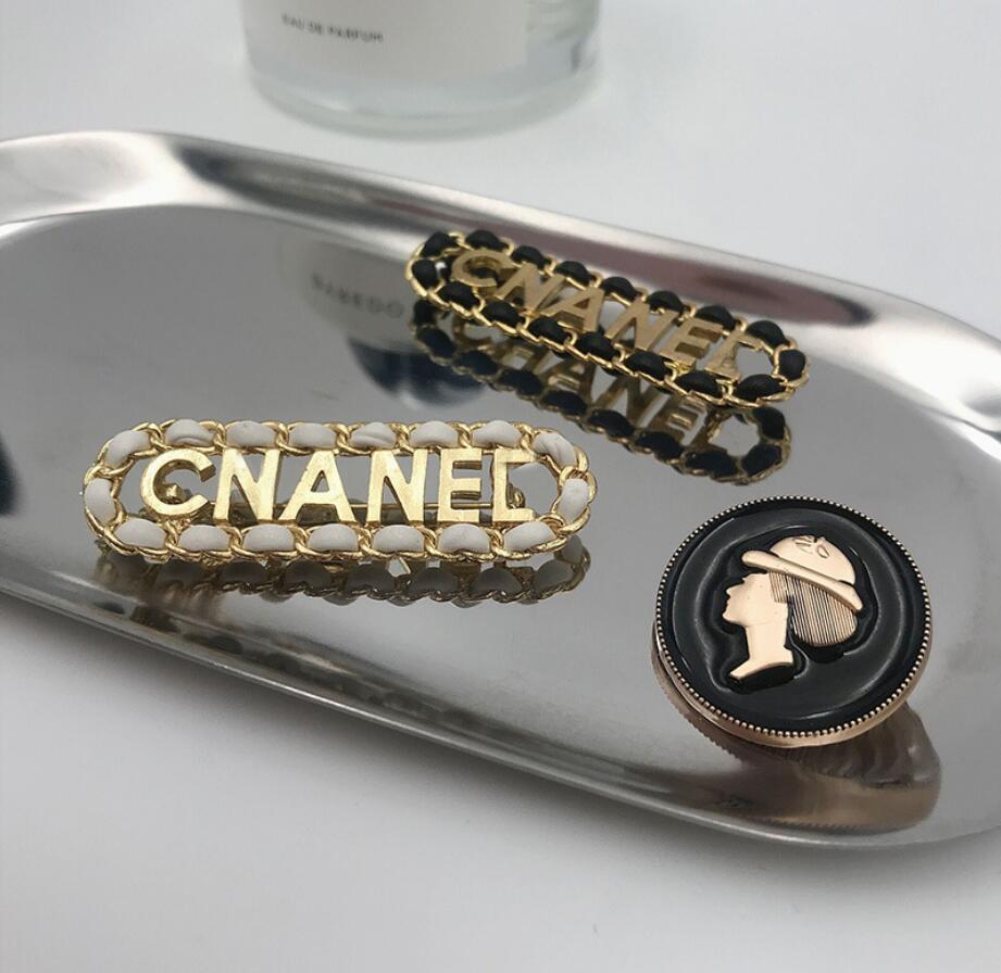 High-end 18k Gold Plated Brooches Brand Designer Letter Geometric Oval Pins Brooch Inlay Crystal Rhinestone Luxury Womens Wedding Party Jewe, Gray
High-end 18k Gold Plated Brooches Brand Designer Letter Geometric Oval Pins Brooch Inlay Crystal Rhinestone Luxury Womens Wedding Party Jewe, Gray