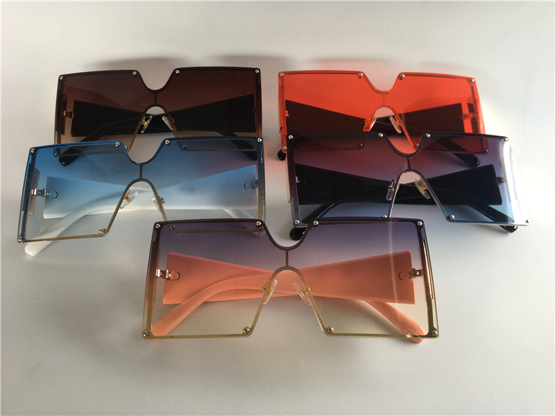 Siamese lens 8806 sunglasses new fashion designer sunglasses square men and women brand glasses 7 colors
Siamese lens 8806 sunglasses new fashion designer sunglasses square men and women brand glasses 7 colors