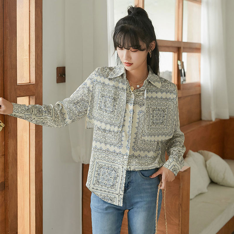 Vintage Rayon Long Sleeve Blouse Fall Women Floral Print Button Up Collar Shirt Shoulderette European Clothing 210427