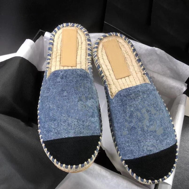 Women Designer Leather Espadrille Sandal Luxury Slipper Flat Platform Shoes With The Double Metal Beach, Box
Women Designer Leather Espadrille Sandal Luxury Slipper Flat Platform Shoes With The Double Metal Beach, Box