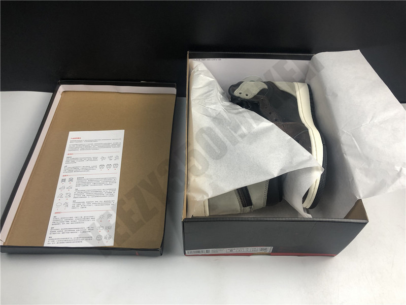 Toe High Basketball shoes OG Patina Silver 1 2021 1s WMNS With Box women Mens Shoe Black Metallic Silver-White-Black 555088-033 Athletic
Toe High Basketball shoes OG Patina Silver 1 2021 1s WMNS With Box women Mens Shoe Black Metallic Silver-White-Black 555088-033 Athletic