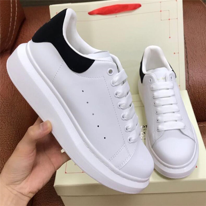2022 Designer Men Casual White Shoes Thick Buttom Real Leather Women Flat Shoes Plus Size Couple Shoes Zapatillas De Deporte With Box, Brown
2022 Designer Men Casual White Shoes Thick Buttom Real Leather Women Flat Shoes Plus Size Couple Shoes Zapatillas De Deporte With Box, Brown