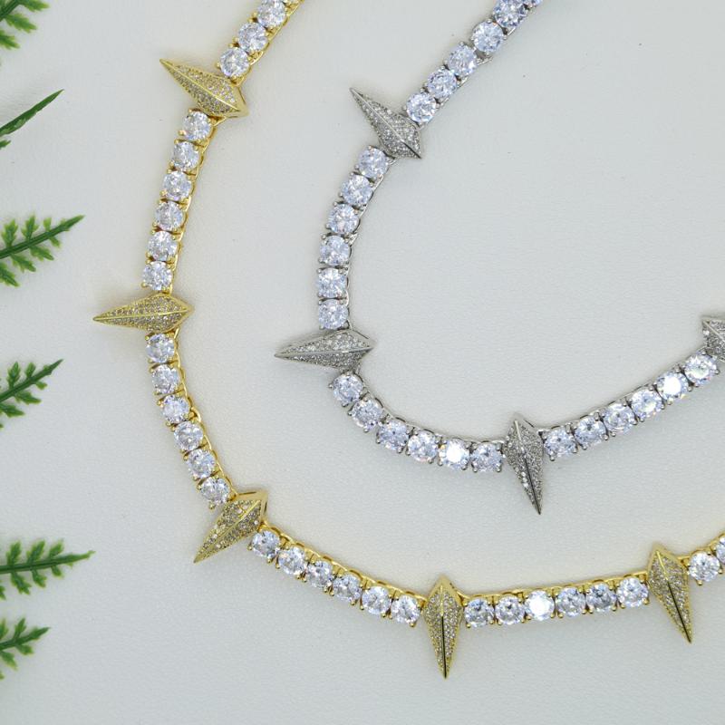 Chokers 2022 Iced Out Spike Pendant Necklace With 5mm Tennis Chain Bling 5A Cubic Zirconia Gold Silver Color Hip Hop Women Jewelry
Chokers 2022 Iced Out Spike Pendant Necklace With 5mm Tennis Chain Bling 5A Cubic Zirconia Gold Silver Color Hip Hop Women Jewelry