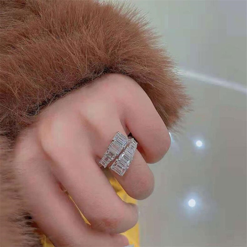 Choucong Brand Unique Wedding Rings Simple Fashion Jewelry 925 Sterling Silver Emerlad Cut White Topaz CZ Diamond Gemstones Women Open Adjustable Ring