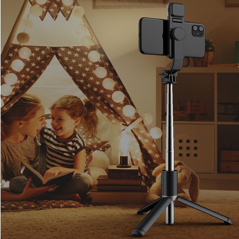 Cell Phone Holders Wireless bluetooth selfie stick foldable mini tripod with fill light shutter remote control for IOS Android5738