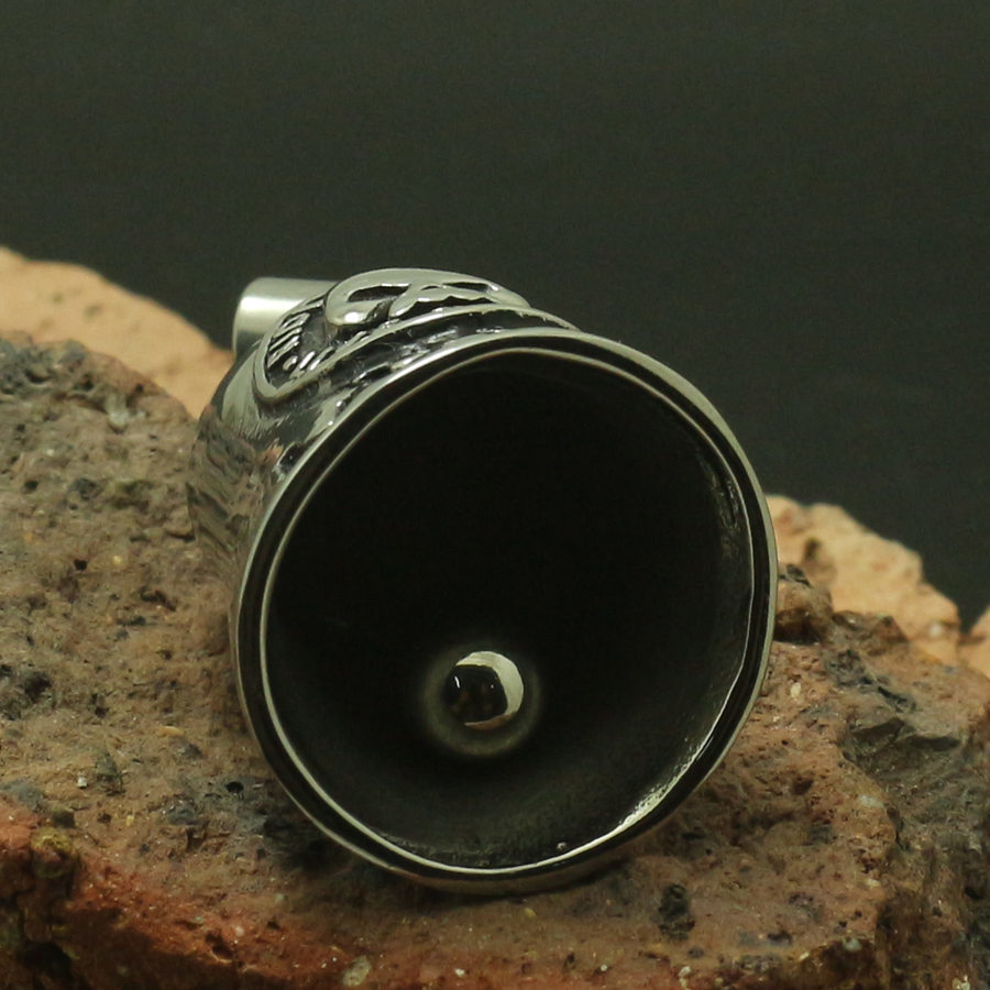 Factory Price Men Boy 316L Stainless Cool Biker Polishing Bell Pendant For Rider 201014