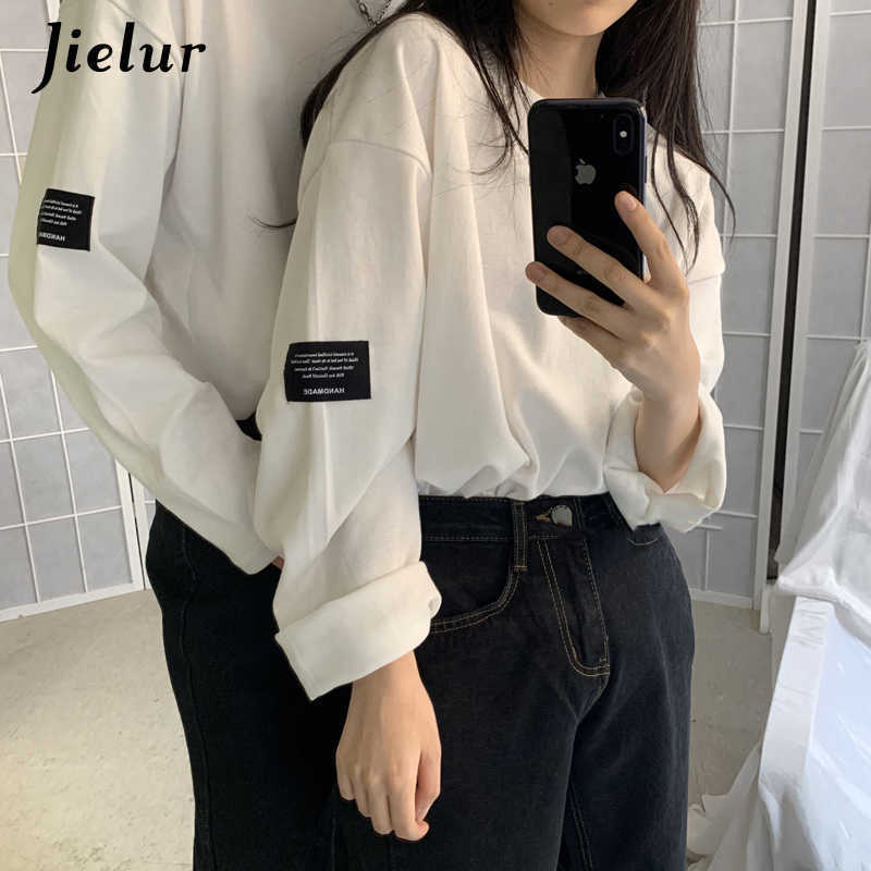 Jielur Korean Style Fashion Long Sleeve T-shirt Women Harajuku BF T-shirts Spring Loose Couple Tees White Top Hipster Clothing 210720