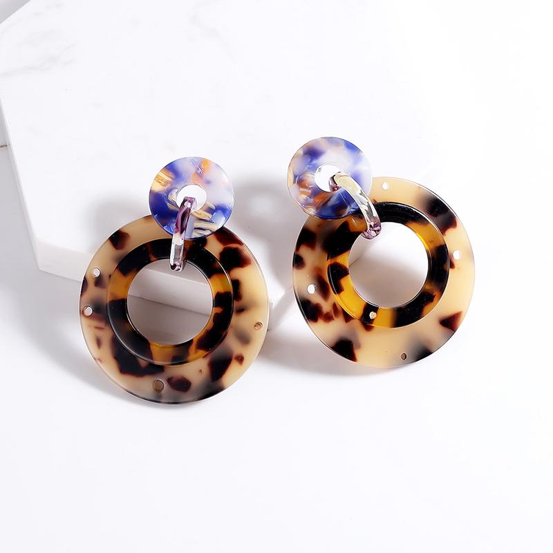 Dangle & Chandelier ILYF Trendy Jewelry Earrings For Women Leopard Tortoiseshell Brincos Elegant Jewellery Gifts Pendientes Drop Earring Ear
Dangle & Chandelier ILYF Trendy Jewelry Earrings For Women Leopard Tortoiseshell Brincos Elegant Jewellery Gifts Pendientes Drop Earring Ear