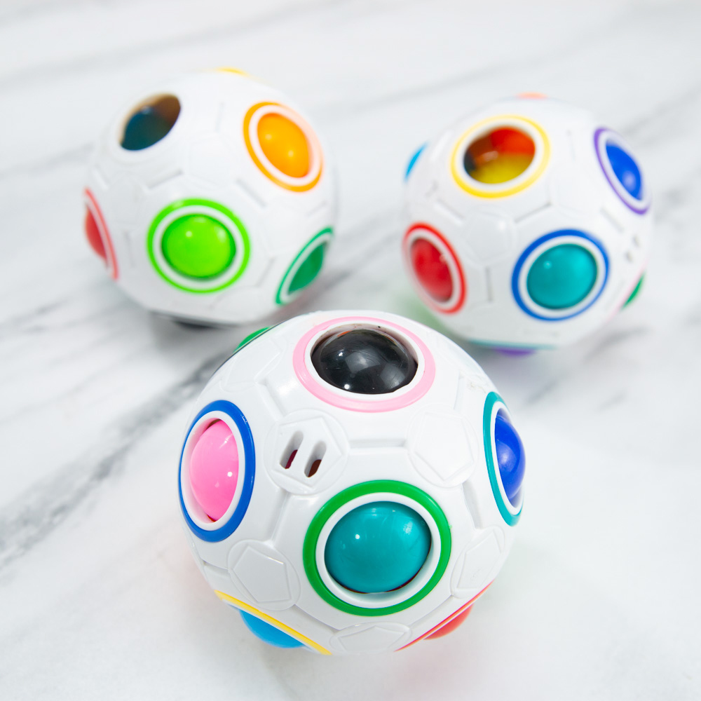 Antistress Fidget Cube LED Lighted Gloves Rainbow Ball Hands Puzzles 12 Holes Football Magic Educational Learning for Children Adult Kids Stress Reliever Toys
Antistress Fidget Cube LED Lighted Gloves Rainbow Ball Hands Puzzles 12 Holes Football Magic Educational Learning for Children Adult Kids Stress Reliever Toys