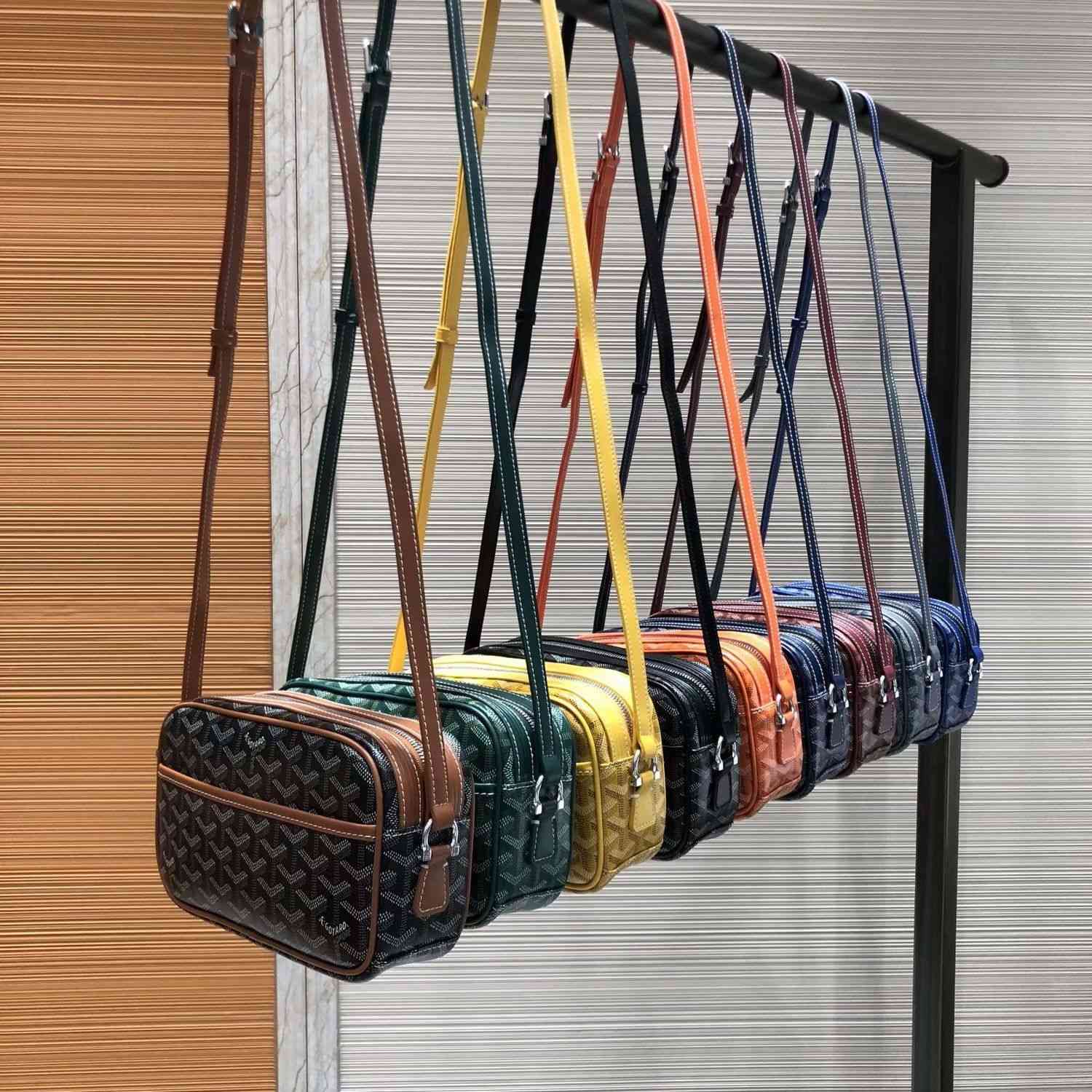 Goyald Camera Wu Yifan Same Gy Single Shoulder Cross Carrying Small Square Men's Dog Teeth Women's Bag
Goyald Camera Wu Yifan Same Gy Single Shoulder Cross Carrying Small Square Men's Dog Teeth Women's Bag