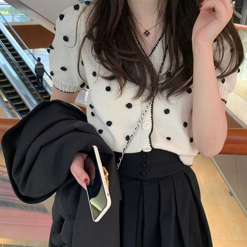 KUSAHIKI Spring Summer Knitted Cardigan Korean 3D Dot Puff Short Sleeve Knitted Tops Elegant Korean V-neck Knitwear 6G326 210918