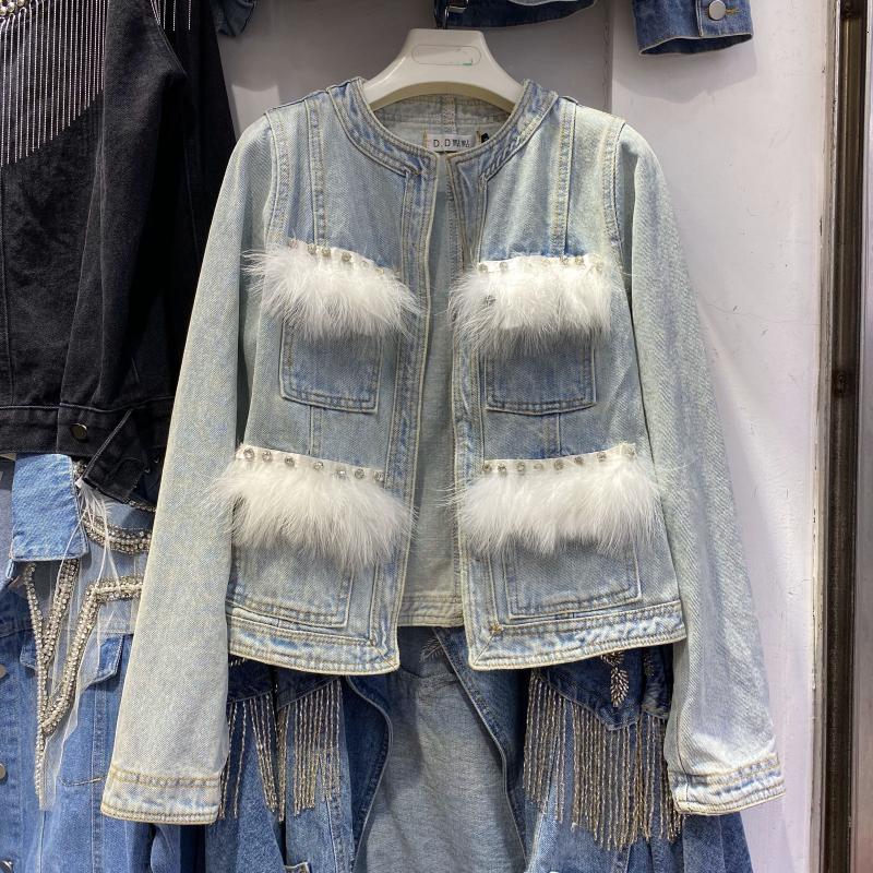 Women' Jackets Jean Women Spring Autumn New Style Diamond Furry Slim Fit Short Denim Jacket Ladies Streetwear Coat Casaco, As picture
Women' Jackets Jean Women Spring Autumn New Style Diamond Furry Slim Fit Short Denim Jacket Ladies Streetwear Coat Casaco, As picture