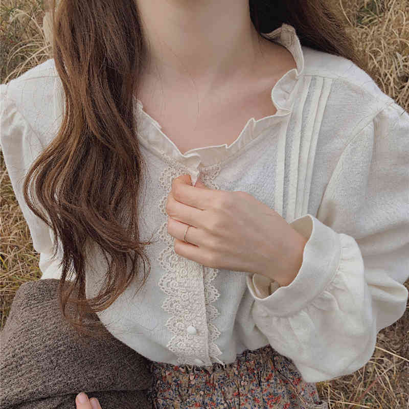 Women' Blouses & Shirts Chemisier Femme Lace Button Shirt Women 2021 New Spring Autumn Woman Preppy Style Long Sleeve Womens Tops Korean Cl, Apricot shirts
Women' Blouses & Shirts Chemisier Femme Lace Button Shirt Women 2021 New Spring Autumn Woman Preppy Style Long Sleeve Womens Tops Korean Cl, Apricot shirts