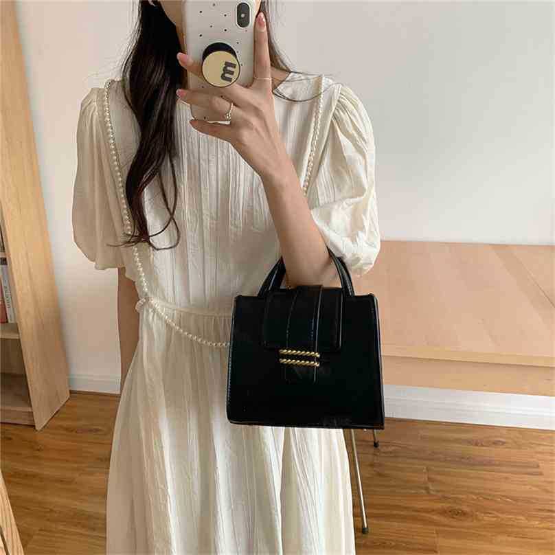 Elegant French Chic Solid Gentle Streetwear Loose Retro Summer O-Neck Puff Sleeve Long Dresses Vestidos 210525, Black
Elegant French Chic Solid Gentle Streetwear Loose Retro Summer O-Neck Puff Sleeve Long Dresses Vestidos 210525, Black