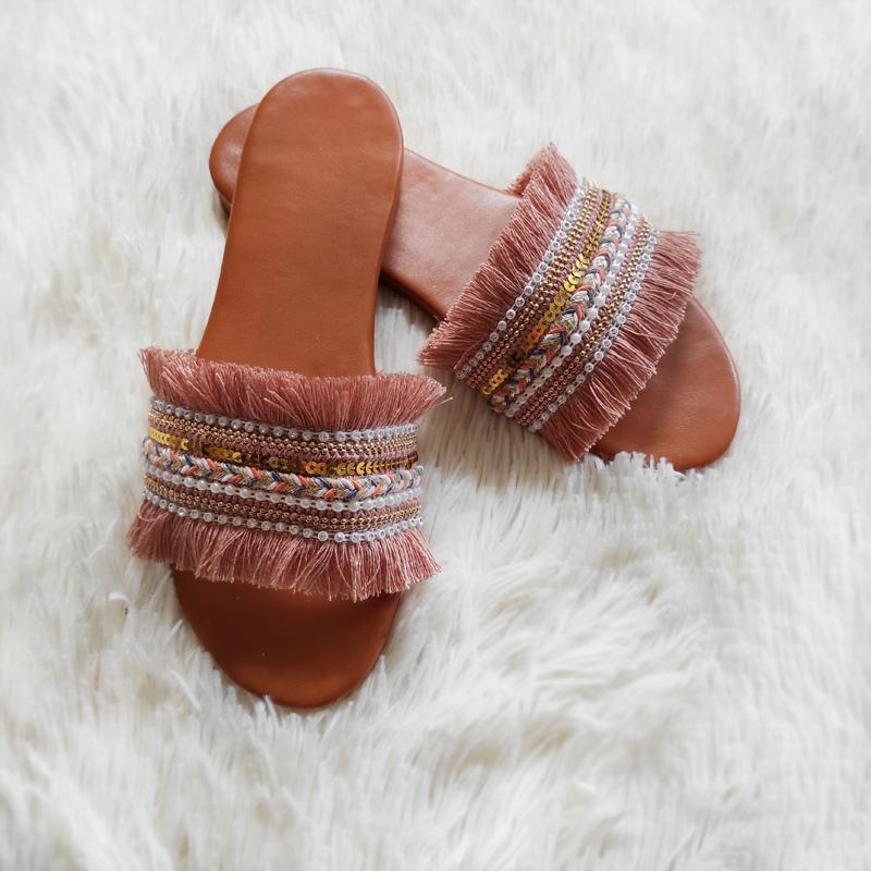 Slippers JEDRAGON Women Flat Woman Shoes Summer Beach Slip On Slides Flip Flops Sandals Ladies Fashion Home Female
Slippers JEDRAGON Women Flat Woman Shoes Summer Beach Slip On Slides Flip Flops Sandals Ladies Fashion Home Female